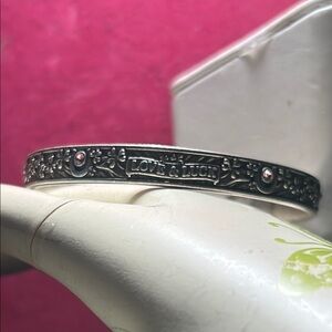 🌟Alex and Ani Fortune’s Favor Cuff🌟